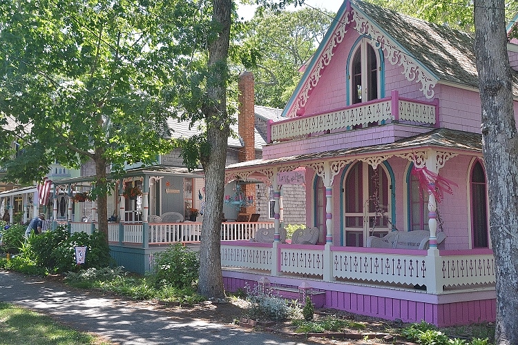 gingerbread cottage